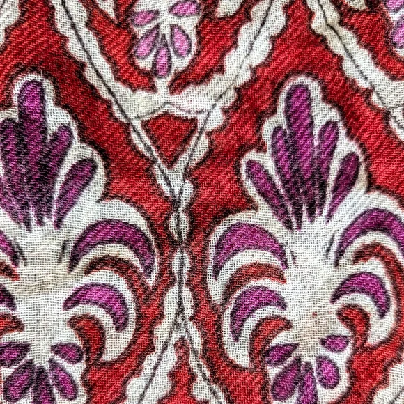 Ultra Light Merino Wool Scarf Red and Purple Cream, NWT - Picture 4 of 4